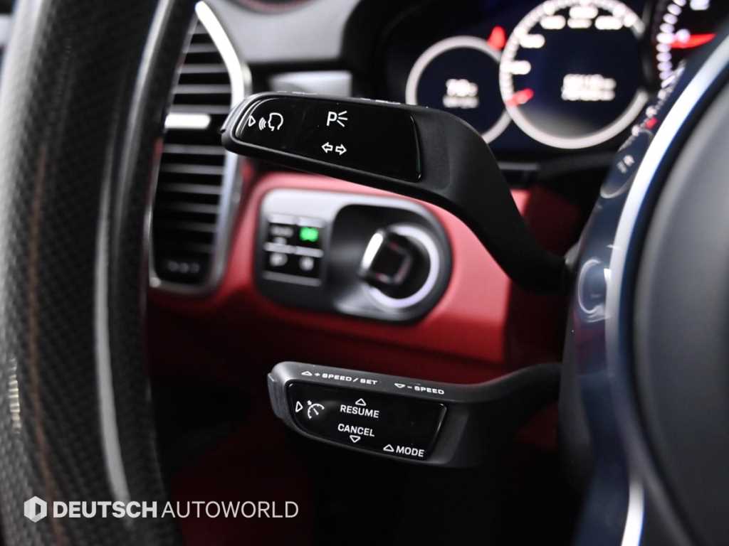 포르쉐 카이엔(3세대) 3.0 V6 - 이미지 6