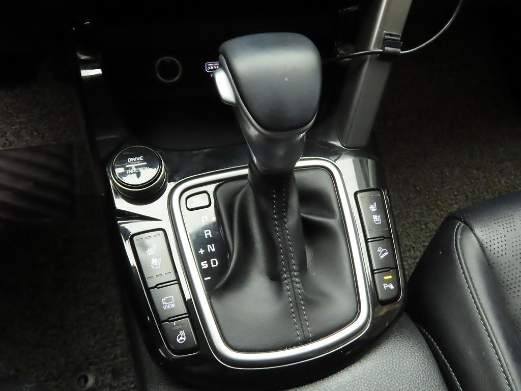 기아 셀토스 1.6 가솔린 2WD 노블레스 - 이미지 15