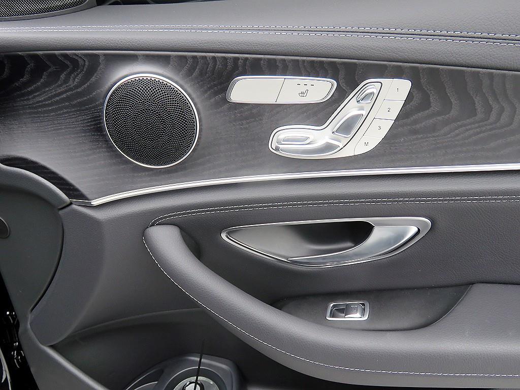 벤츠 E클래스(5세대) E220d 4매틱 AMG 라인 - 이미지 5