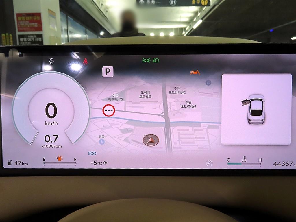 제네시스 뉴 G80 가솔린 2.5 AWD 기본형 - 이미지 17