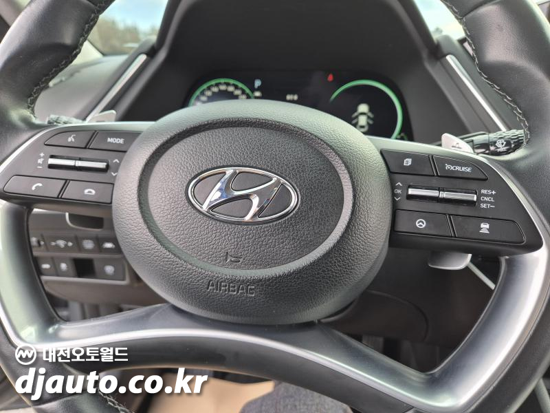 현대 쏘나타(DN8) 하이브리드 2.0 HEV 인스퍼레이션 - 이미지 17