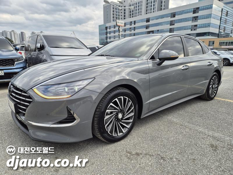 현대 쏘나타(DN8) 하이브리드 2.0 HEV 인스퍼레이션 - 이미지 11