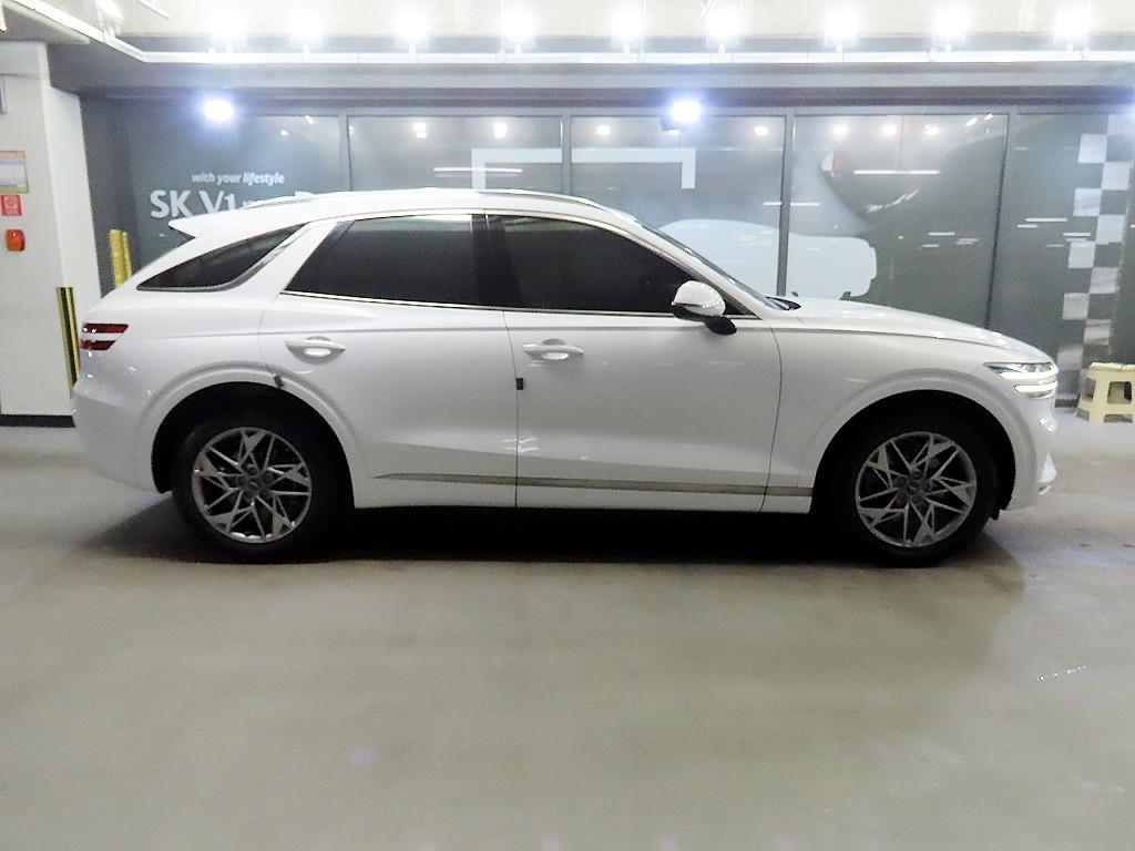 제네시스 GV70 2.2 디젤 2WD 기본형 - 이미지 10