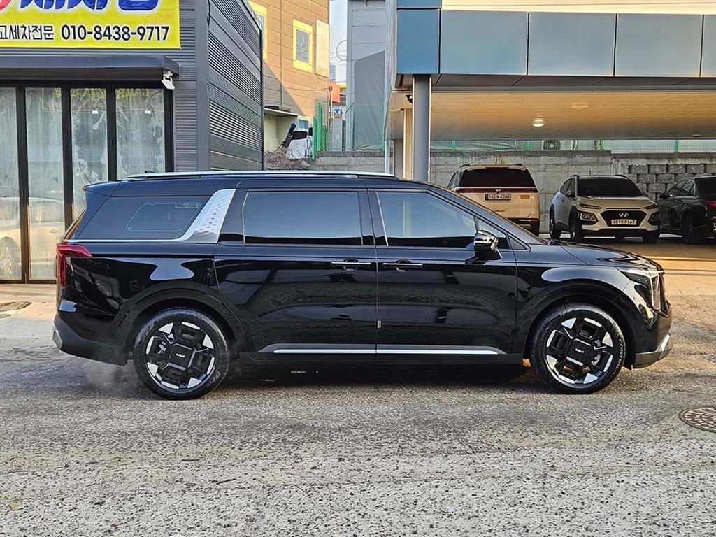 기아 더 뉴카니발 하이브리드(KA4) 1.6 HEV 9인승 시그니처 - 이미지 11