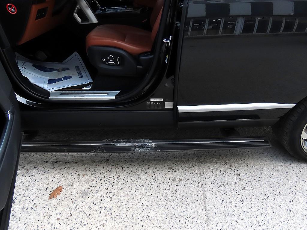 랜드로버 레인지로버(4세대) 4.4 SDV8 AB - 이미지 11