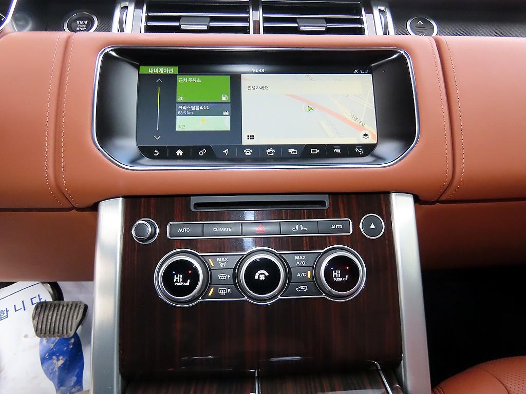 랜드로버 레인지로버(4세대) 4.4 SDV8 AB - 이미지 12