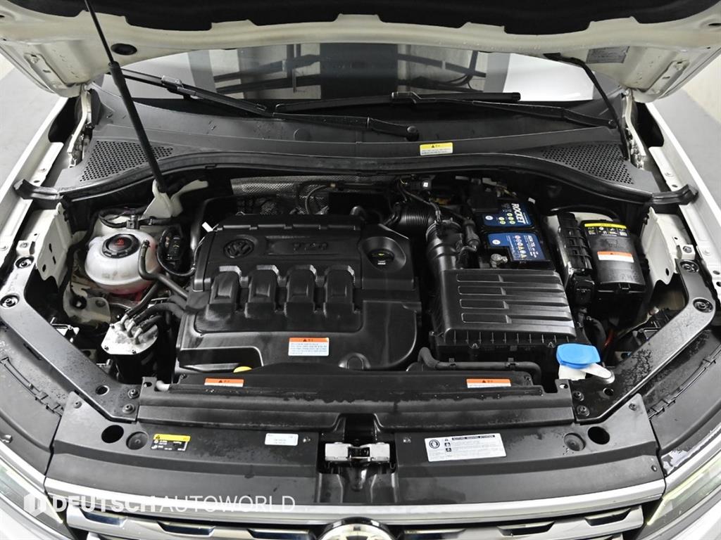 폭스바겐 티구안(2세대) 2.0 TDI 프레스티지 - 이미지 5