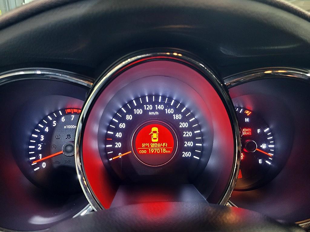 기아 K5 2.0 CVVT 럭셔리 - 이미지 16