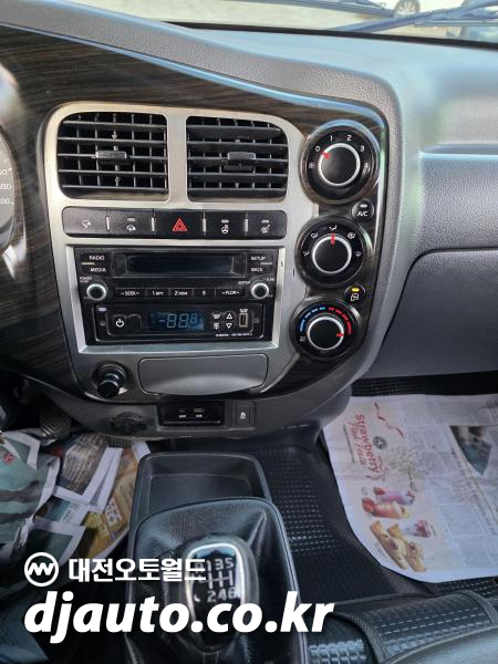 기아 봉고Ⅲ화물 냉동탑차 1톤 표준캡 - 이미지 3