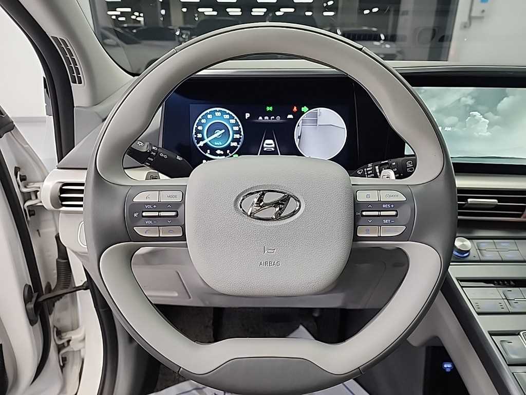 현대 넥쏘 FCEV 프리미엄 - 이미지 18