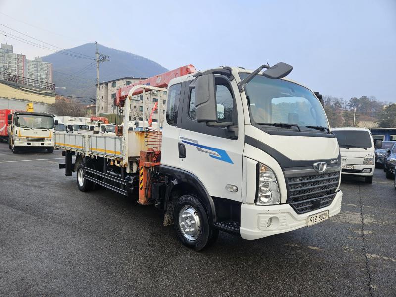 타타대우 더쎈 4톤 극초장축 슬리퍼 - 이미지 3