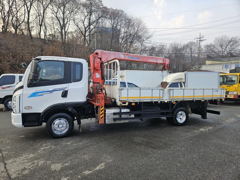 타타대우 더쎈 4톤 극초장축 슬리퍼 - 이미지 6