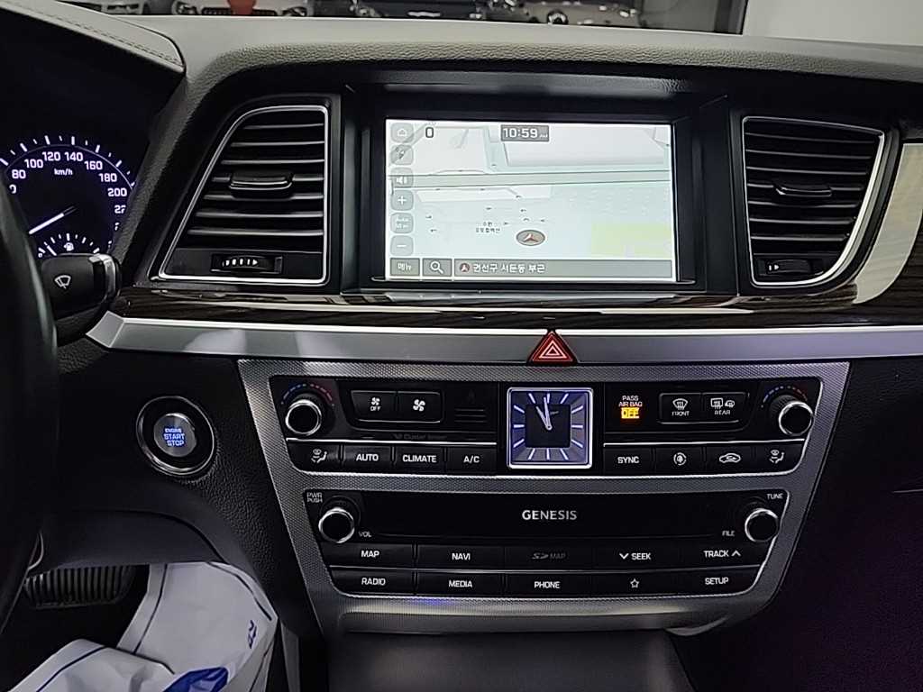 제네시스 G80 3.3 GDi AWD 럭셔리 - 이미지 12