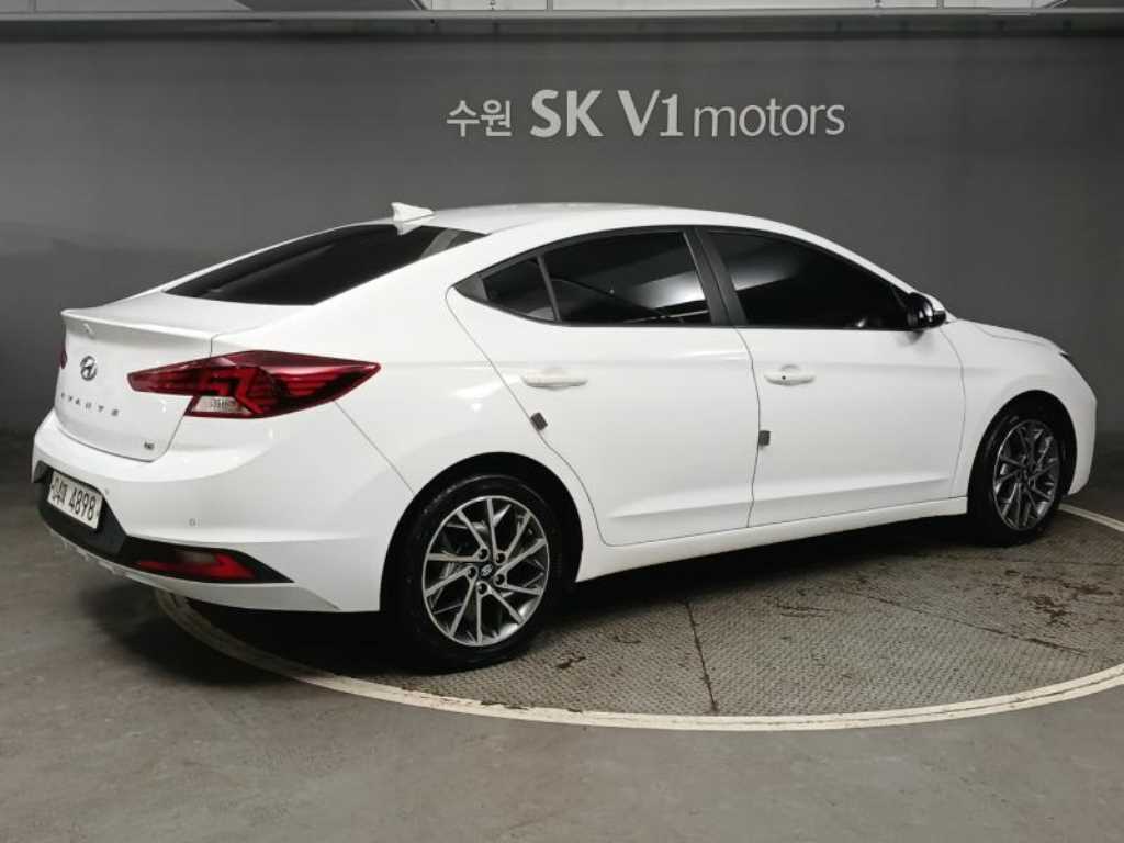 현대 더 뉴아반떼AD 1.6 가솔린 스마트 초이스 - 이미지 16