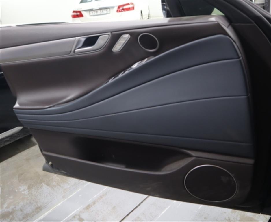 제네시스 더 올뉴G80 가솔린 2.5 2WD 기본형 - 이미지 3