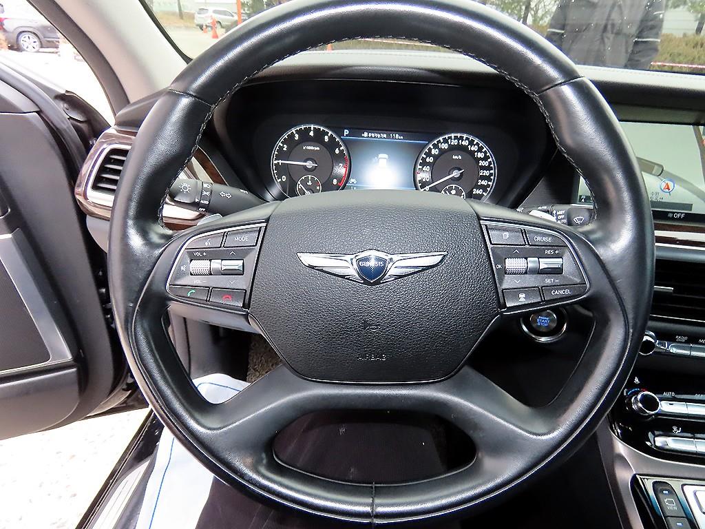 제네시스 EQ900 3.8 GDi AWD 프리미엄 럭셔리 - 이미지 8