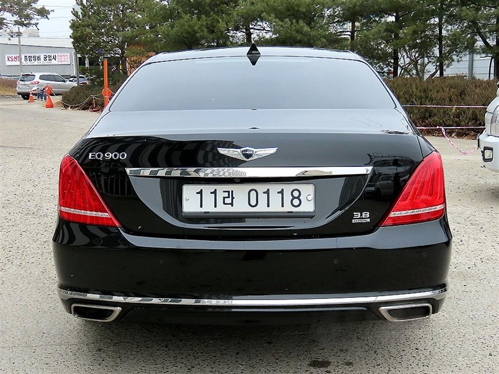 제네시스 EQ900 3.8 GDi AWD 프리미엄 럭셔리 - 이미지 16