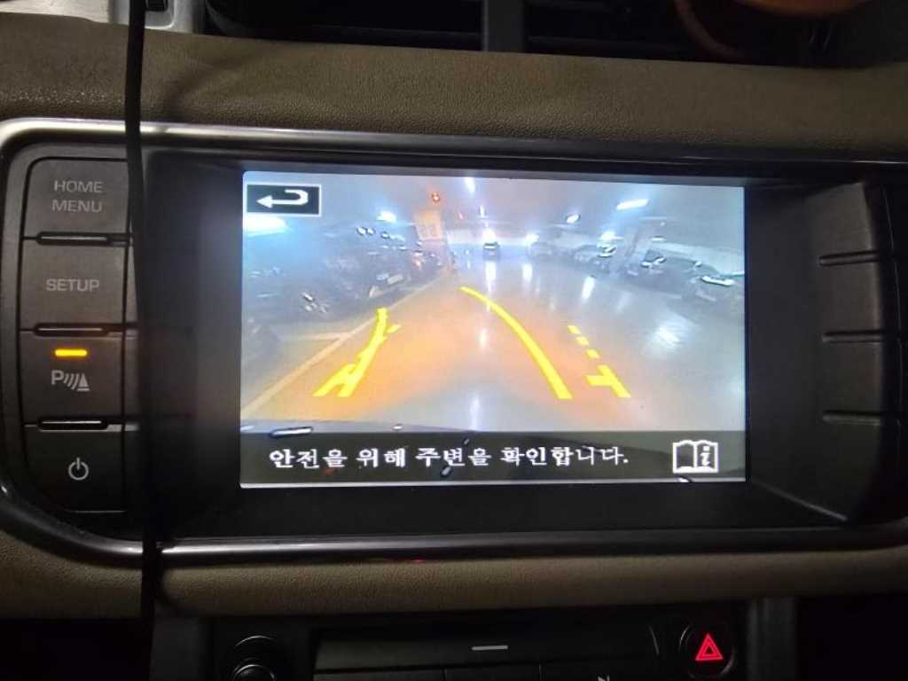 랜드로버 레인지로버 이보크 2.2 SD4 퓨어 - 이미지 14