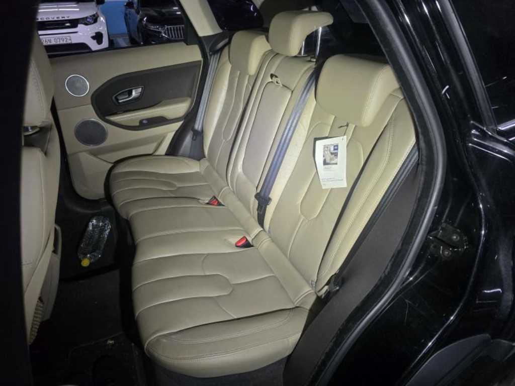 랜드로버 레인지로버 이보크 2.2 SD4 퓨어 - 이미지 15