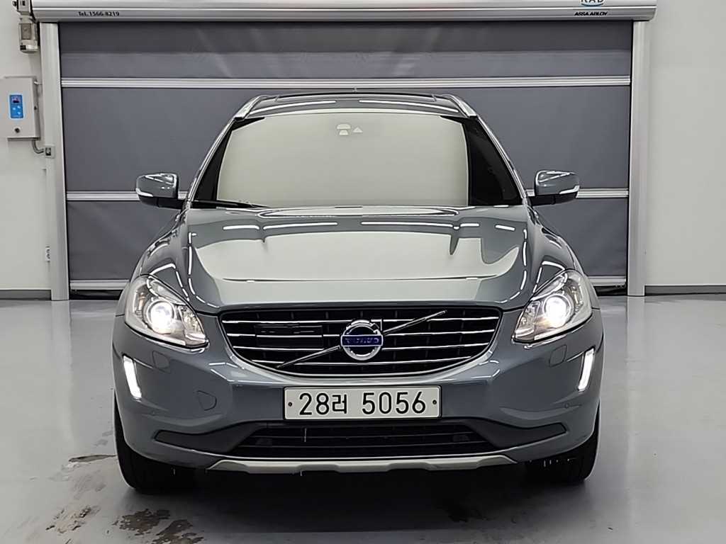 볼보 XC60(1세대) D5 AWD 썸멈 - 이미지 14