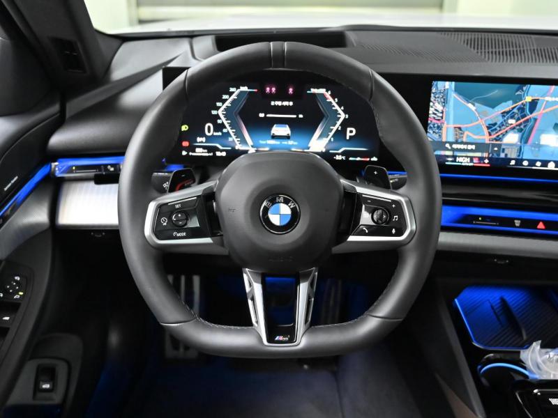 BMW 5시리즈(8세대) 523d M 스포츠 리미티드 에디션 - 이미지 9
