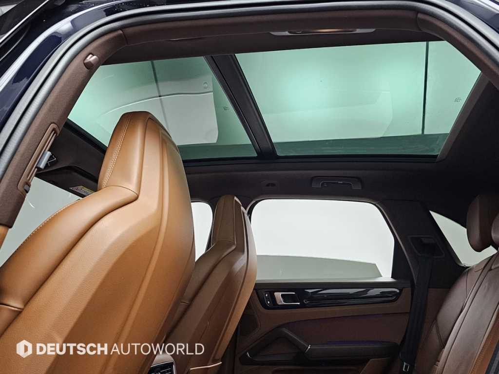 포르쉐 카이엔(3세대) 3.0 HEV - 이미지 16