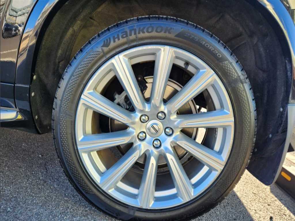 볼보 XC90(2세대) D5 AWD 인스크립션 - 이미지 3