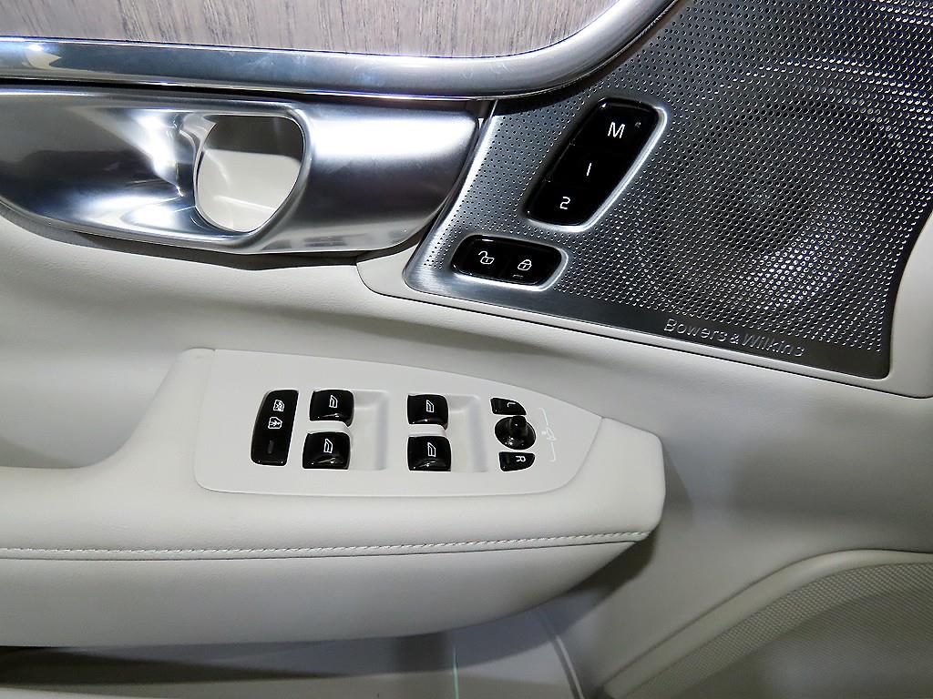 볼보 V90 크로스컨트리 2.0 B6 AWD 얼티메이트 - 이미지 12