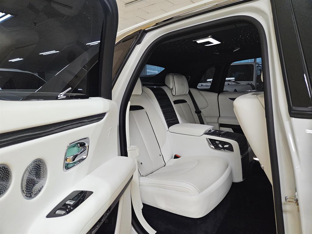 롤스로이스 고스트(2세대) 6.75 V12 - 이미지 13