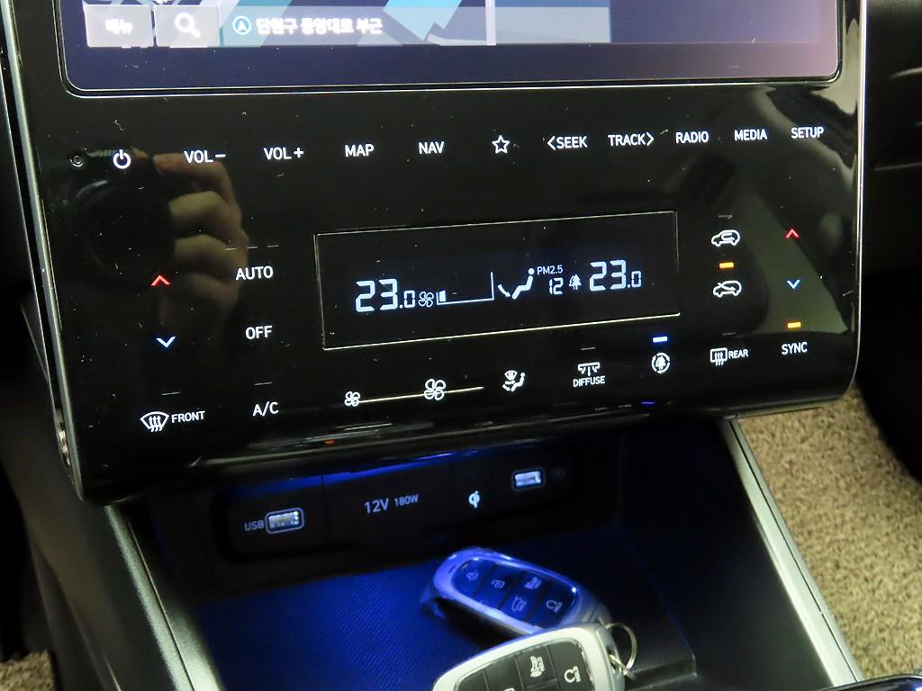 현대 더 올뉴투싼 1.6 터보 2WD 인스퍼레이션 - 이미지 12