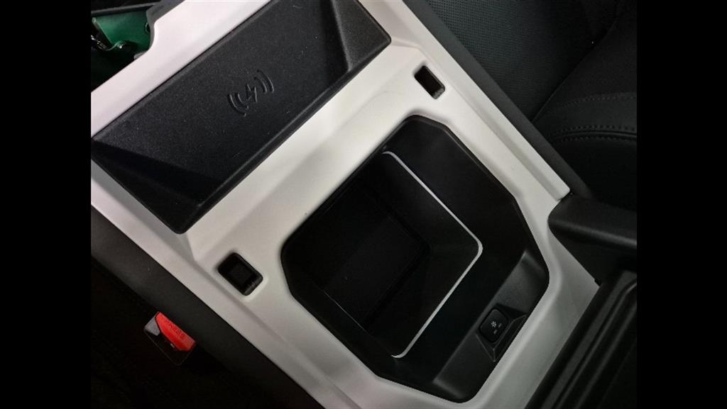 랜드로버 올 뉴 디펜더 110 D250 X다이나믹 SE