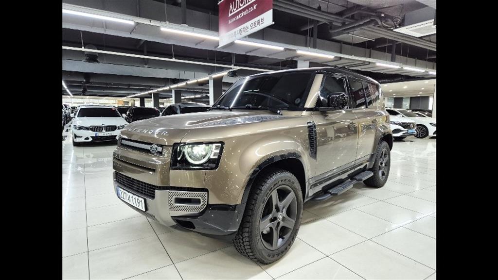 랜드로버 올 뉴 디펜더 110 D250 X다이나믹 SE - 이미지 17