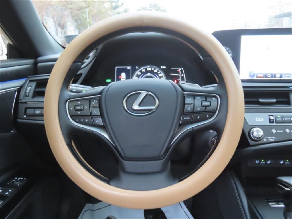 렉서스 ES(7세대) 300h - 이미지 18