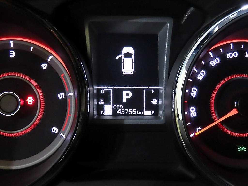 KG모빌리티(쌍용) 티볼리 아머 1.6 디젤 기어 플러스 - 이미지 16