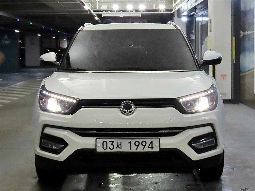 KG모빌리티(쌍용) 티볼리 아머 1.6 디젤 기어 플러스 - 이미지 12