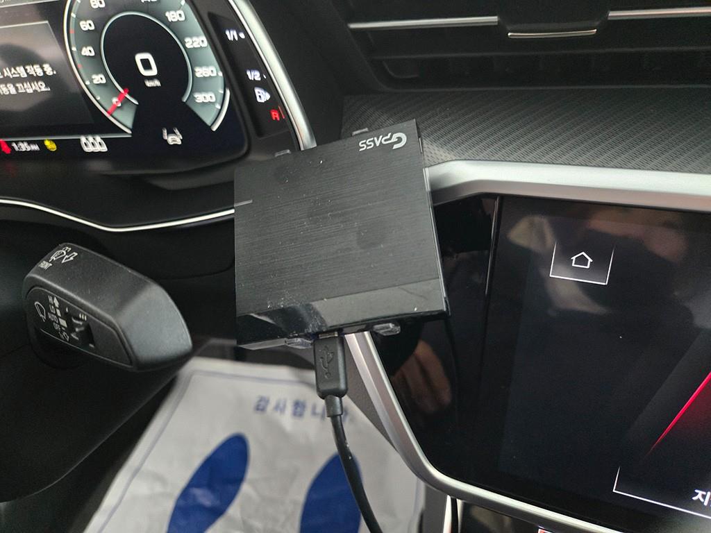 아우디 A6(5세대) 40 TDI - 이미지 3