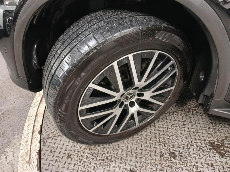 벤츠 GLC클래스 GLC 300e 4매틱 - 이미지 3