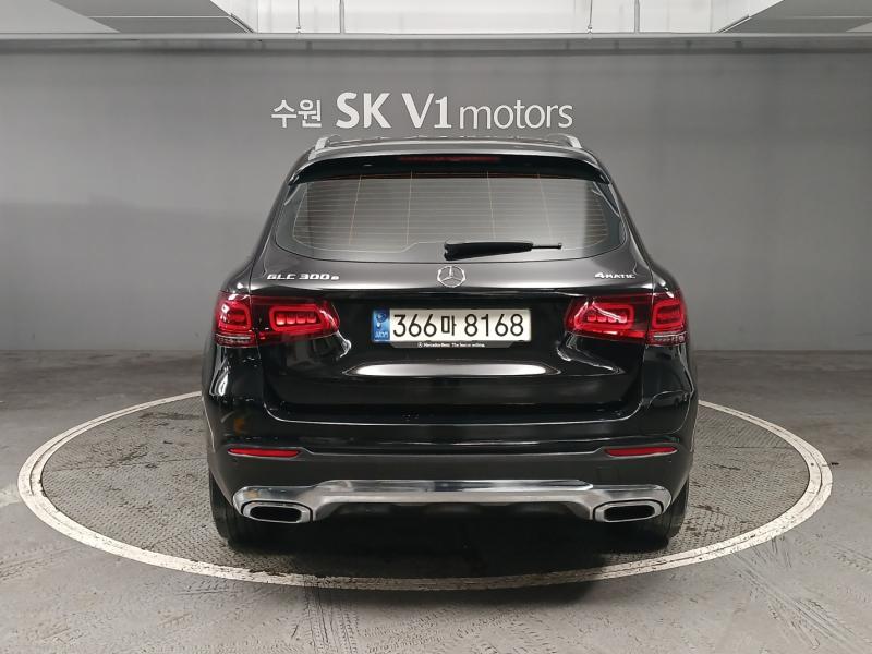 벤츠 GLC클래스 GLC 300e 4매틱 - 이미지 14