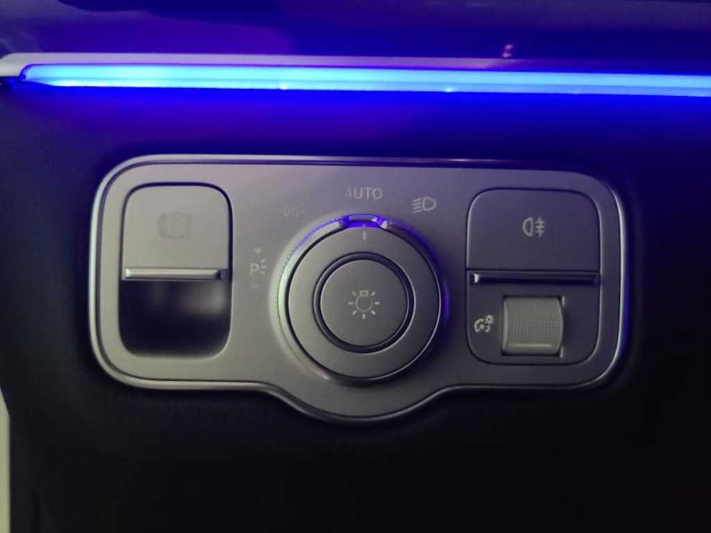 벤츠 GLE클래스(4세대) GLE 400d 4매틱 쿠페 - 이미지 20