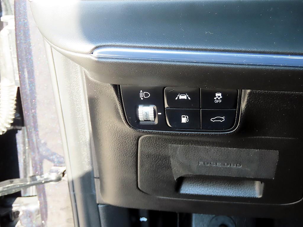 현대 더 뉴그랜저IG 하이브리드 2.4 HEV 르블랑 - 이미지 11