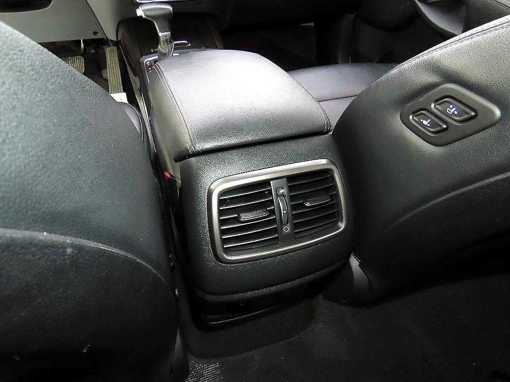 기아 더 뉴쏘렌토 디젤 R2.2 2WD 노블레스 - 이미지 18