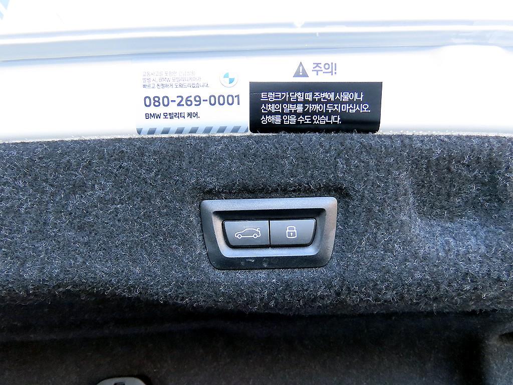 BMW 5시리즈(8세대) 520i - 이미지 19