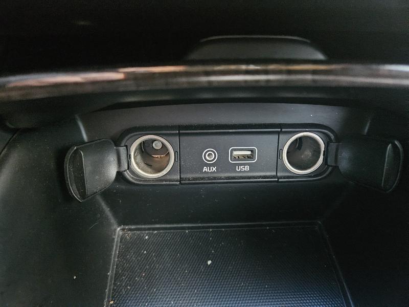 기아 올 뉴쏘렌토 R2.0 4WD 노블레스 스페셜 - 이미지 2