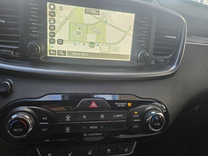 기아 올 뉴쏘렌토 R2.0 4WD 노블레스 스페셜 - 이미지 15