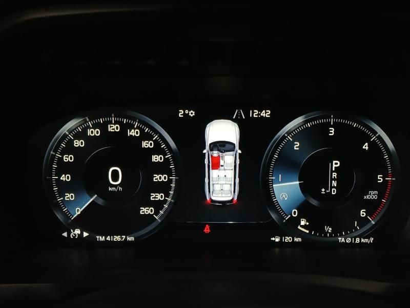 볼보 XC90(2세대) D5 AWD 인스크립션 - 이미지 7