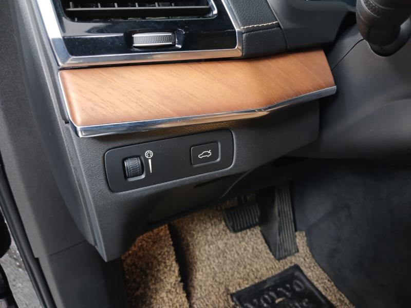 볼보 XC90(2세대) D5 AWD 인스크립션 - 이미지 15