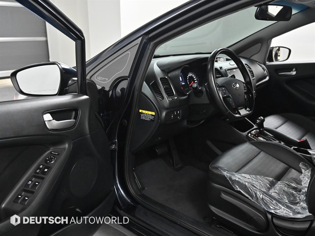 기아 더 뉴K3 1.6 디젤 트렌디 - 이미지 12