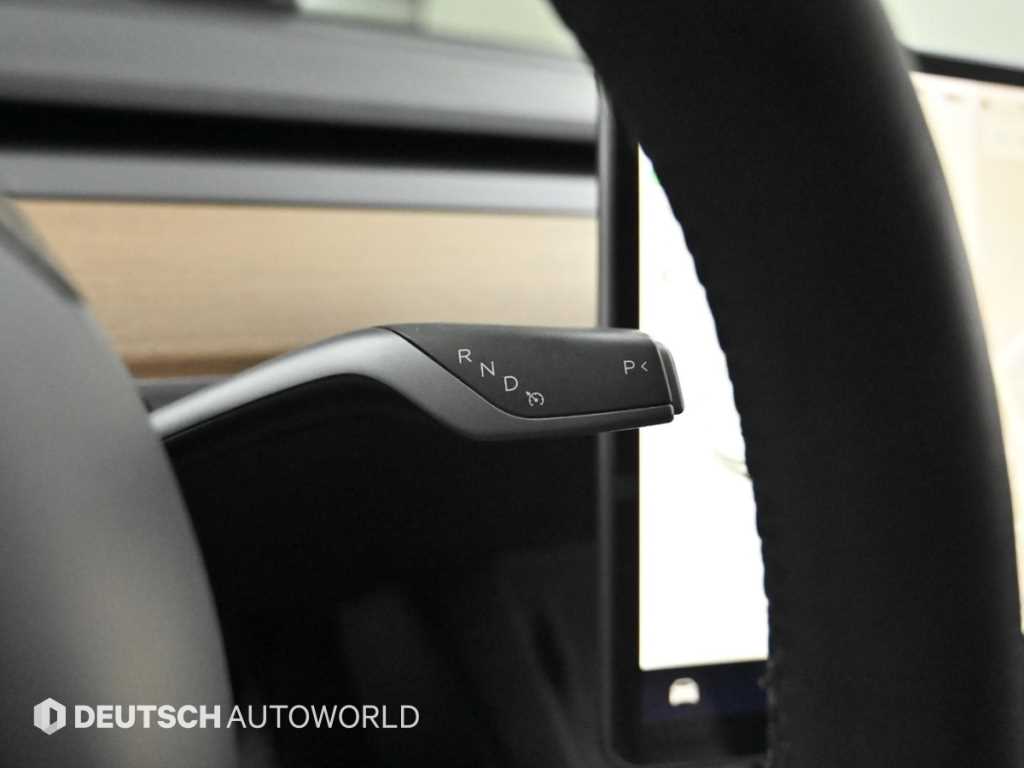 테슬라 모델 3 AWD 롱 레인지 - 이미지 8