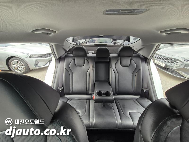 현대 아반떼(CN7) 1.6 가솔린 모던 - 이미지 16