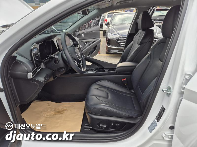 현대 아반떼(CN7) 1.6 가솔린 모던 - 이미지 14